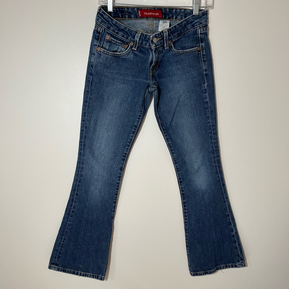 Levi’s 524 Jeans1 short